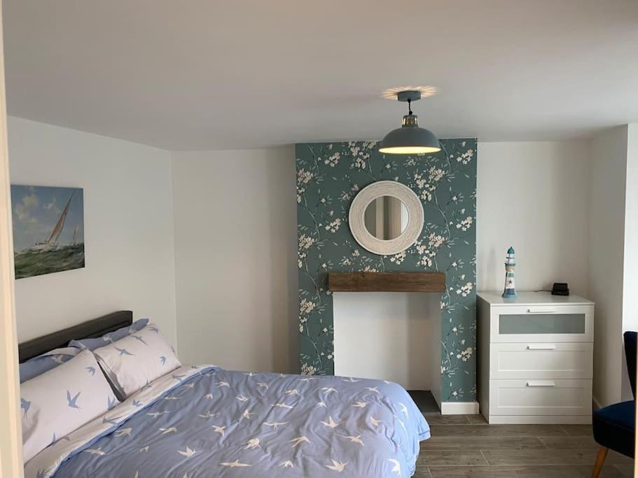 Apartment Lovely 1 Bed Flat 200 Metres From Walton-on-the-Naze
