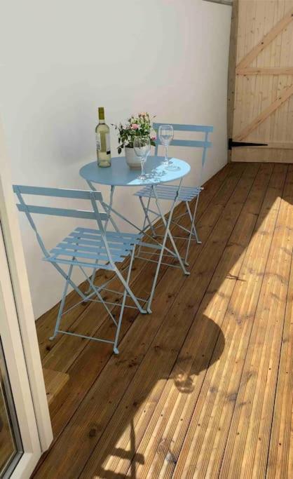Apartment Lovely 1 Bed Flat 200 Metres From